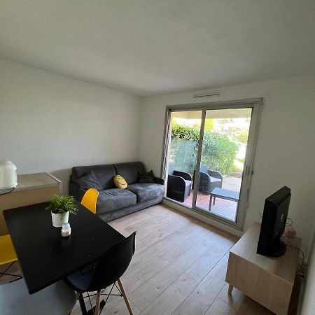 Appartement 2 Pieces En Rez De Jardin Avec Parking Et Piscine Villeneuve-Loubet Exteriér fotografie